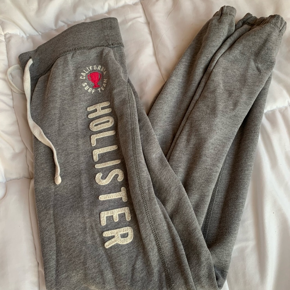 Hollister right sweats
